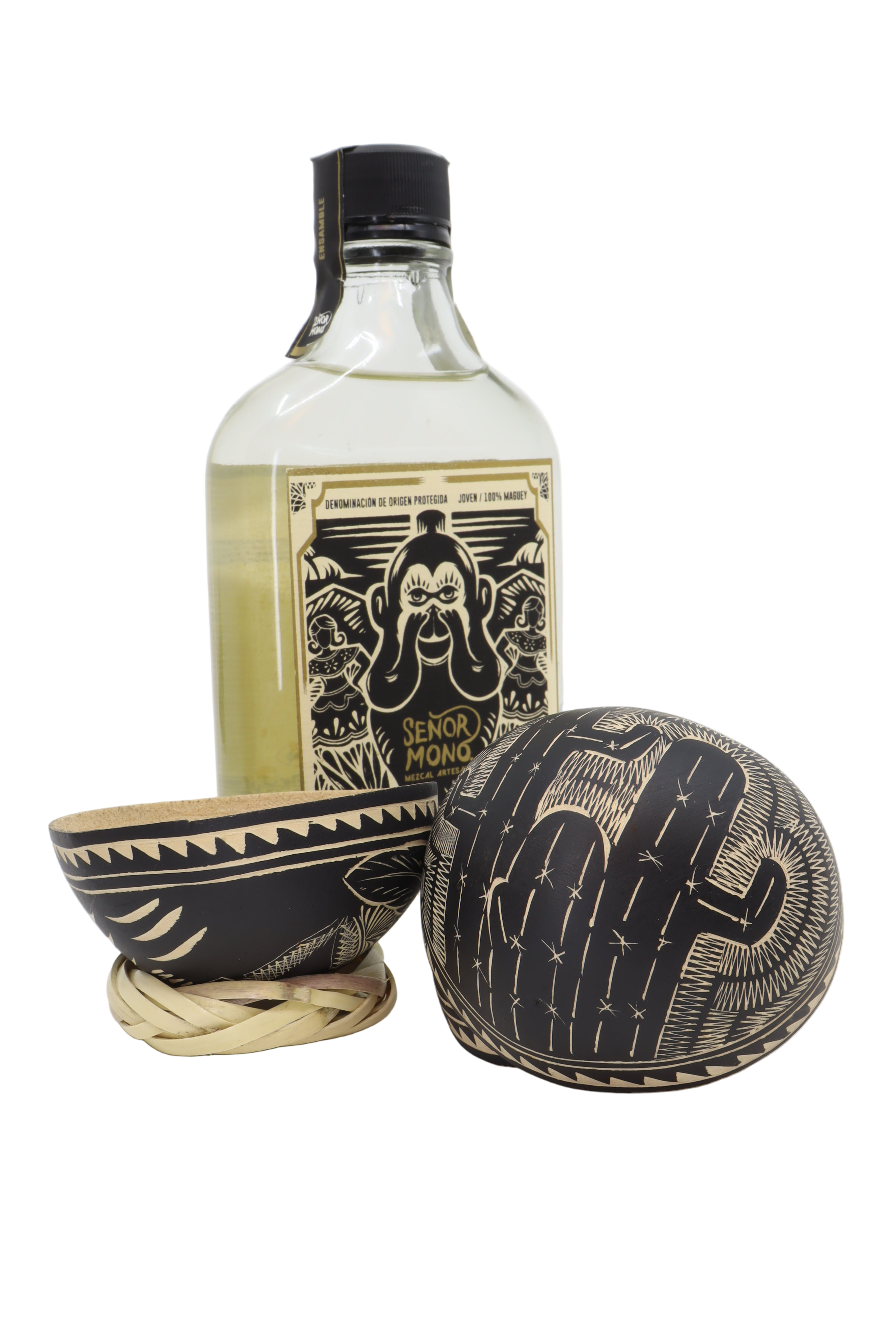 Cactus Landscape Mezcalero — Hand-Engraved Jícara from Oaxaca