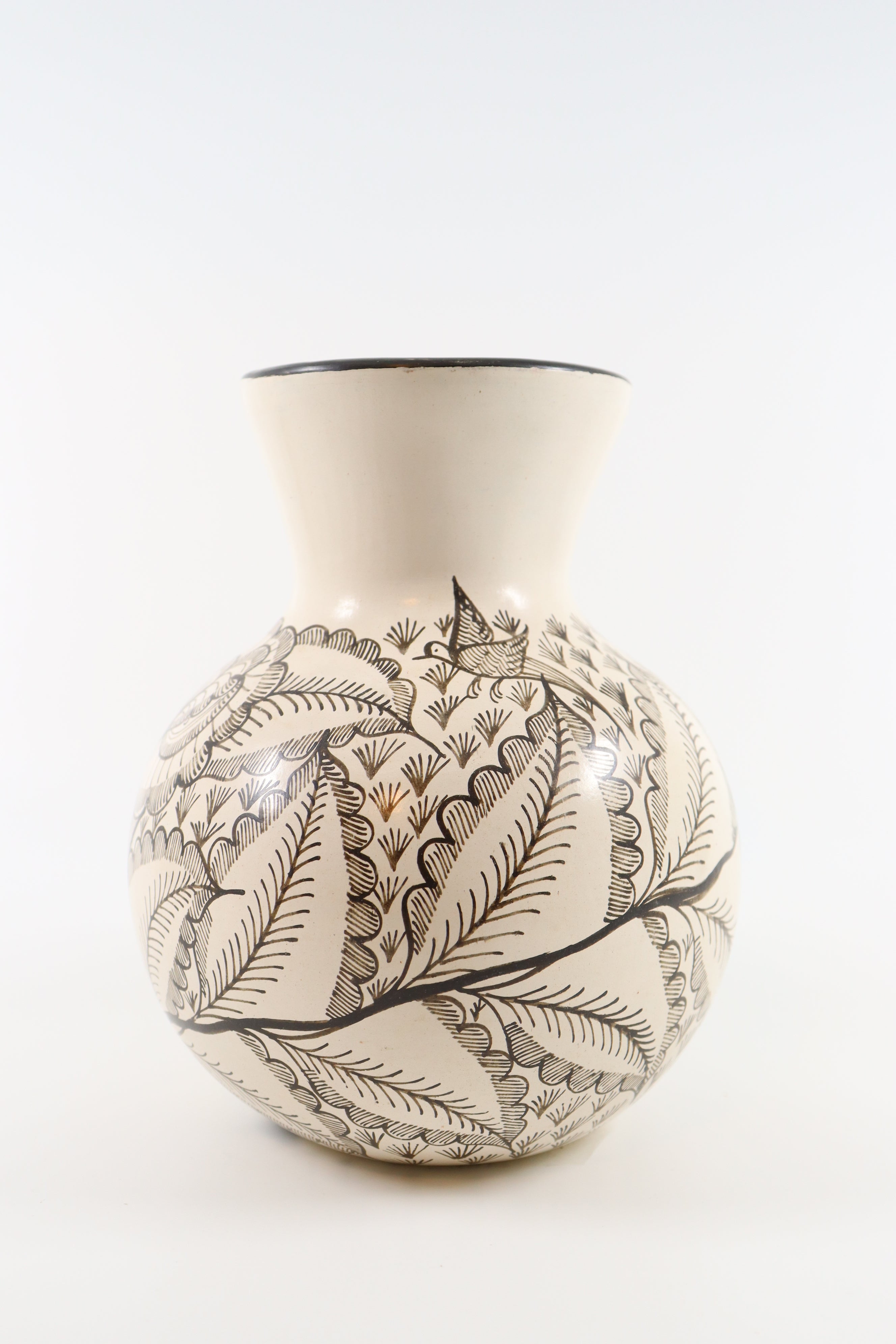 Huancito Hand-painted Small Vase