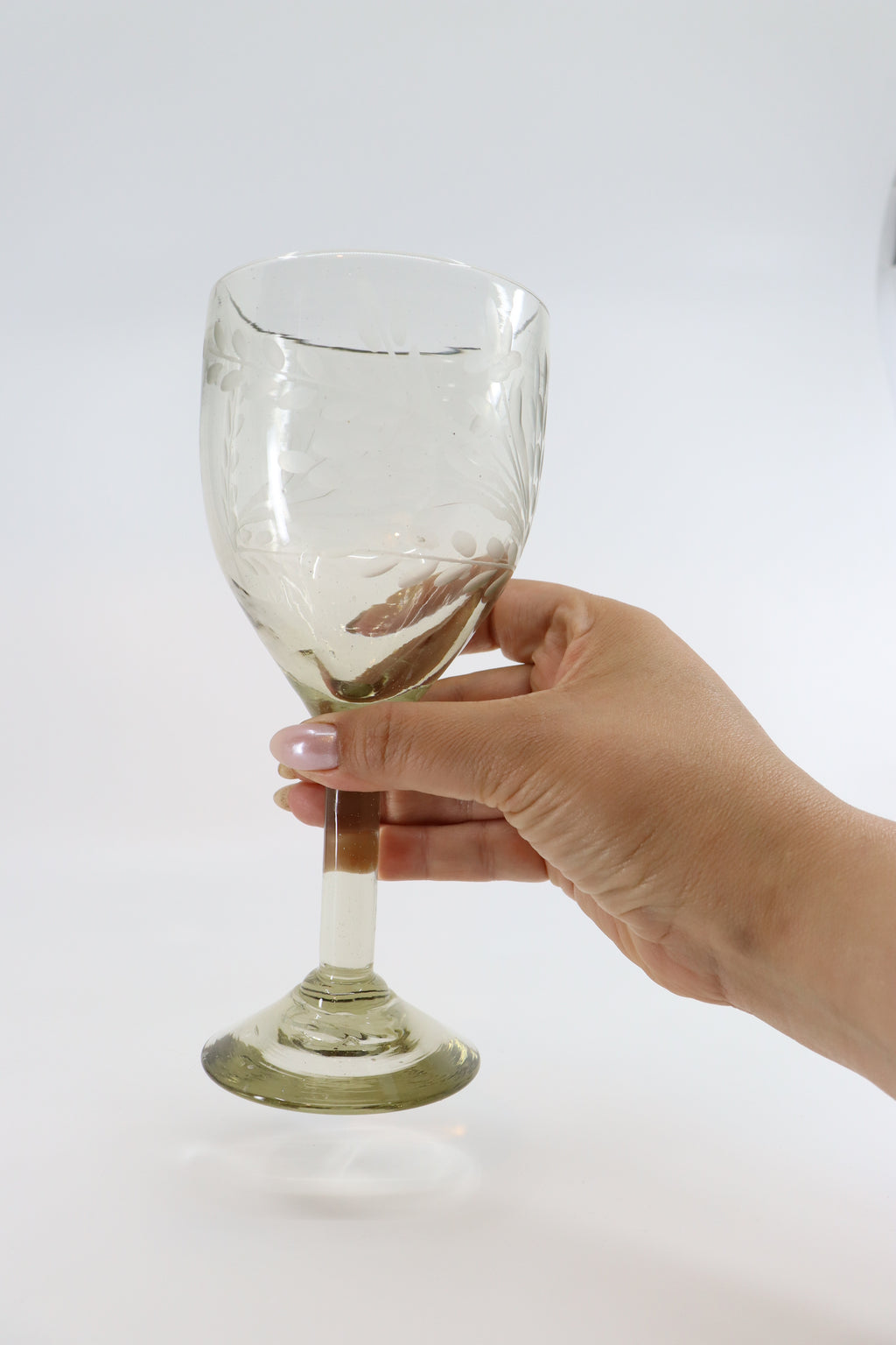 Etched Handblown Wine Glass