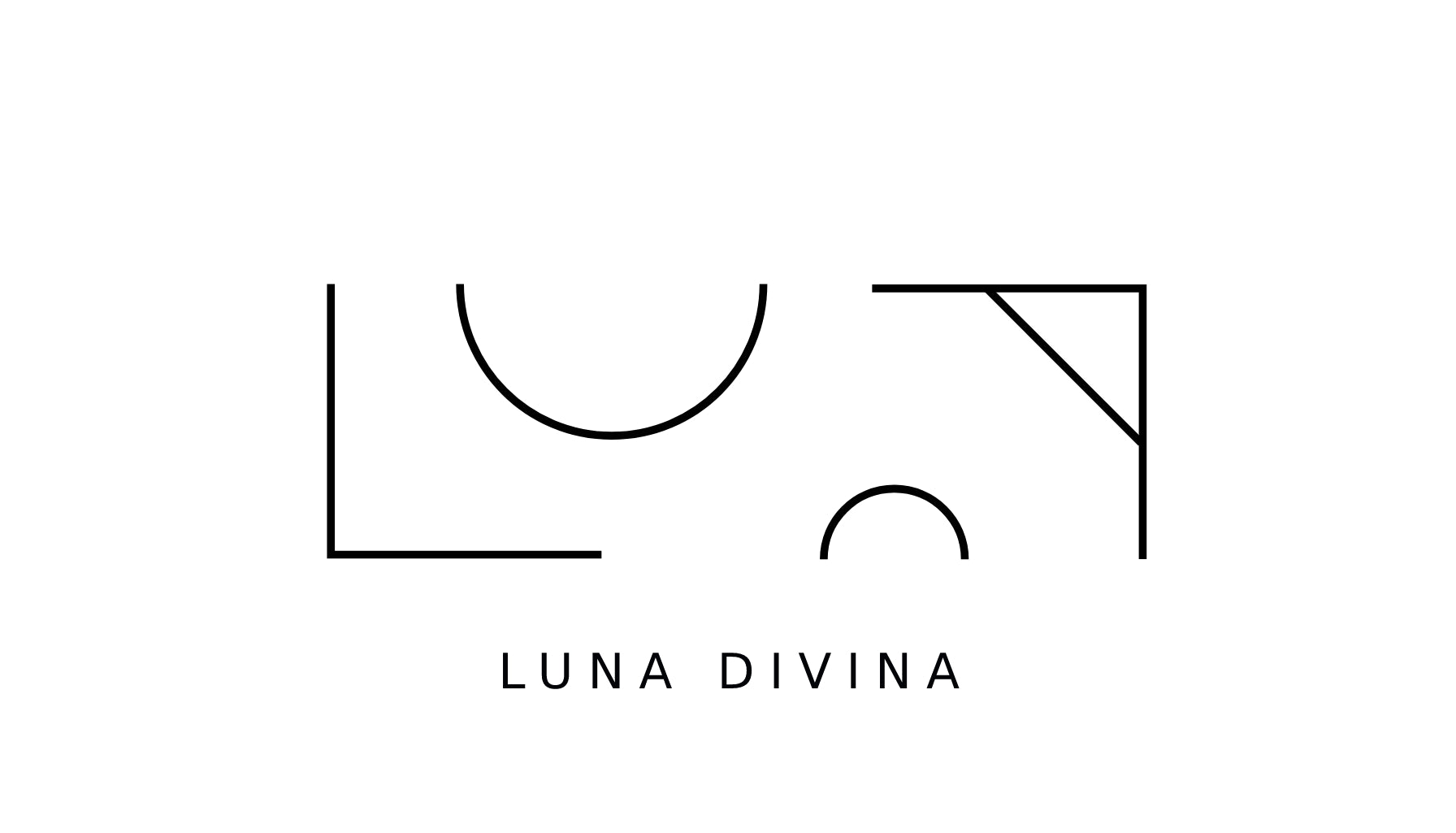 Luna Divina