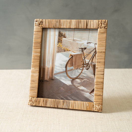 LG Woven Four Corners Rattan Photo Frame